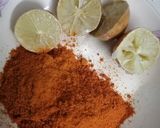 A picture of step 5 of Chicken tandoori with few spices😍😋.