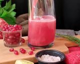 A picture of step 5 of Fresh Pomegranate juice.