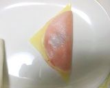 A picture of step 2 of Crusty Fluffy Fried Hanpen with Ham and Cheese.