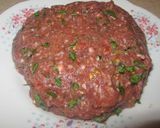 Pas rețetă Pide cu carne tocată, cașcaval și cârnați 1 fotografie
