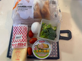 小學生早餐～可頌聖誕樹