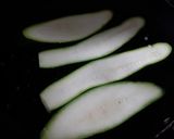 Foto del paso 4 de la receta: Calabacines empanizados con una rica salsa🍲🥘🍲