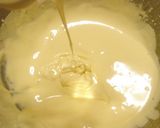 A picture of step 2 of Authentic Butter Cream (Pâte à Bombe).