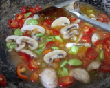 Foto langkah ke 6 dari resep Ikan Mas Pete Jamur.