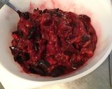 Une image de l'étape 4 de Compote de pêches de vigne et pruneaux.