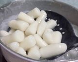 Foto langkah ke 3 dari resep Homemade Tteokbokki.