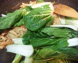 A picture of step 4 of Pocket Fried Rice Vermicelli..