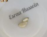 صورة لخطوة 1 من وصفة دريسنج ربيعي للسلطات