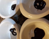 Foto del paso 4 de la receta: Flan de cacao y café con nata
