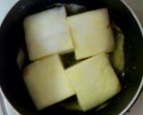A picture of step 2 of Fluffy Hanpen Fish Cakes Cooked in Aurora Sauce.