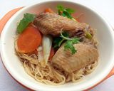 A picture of step 8 of Chicken Wings With Carrot And Leek.