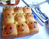 Foto langkah ke 7 dari resep Roti Sobek dibentuk beruang dan meong buat azka & abiyan.