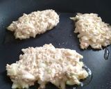 Foto del paso 5 de la receta Tortitas de calabacín, ensalada de Kale, cañamonesa y Agua de Mar