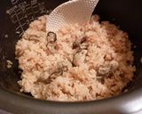 A picture of step 4 of Oyster and Ginger Rice.