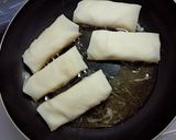 A picture of step 6 of Easy! Delicious! Plump Shrimp Spring Rolls.