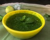 A picture of step 5 of Coriander-mint chutney.