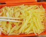 A picture of step 2 of Potatoes with Wasabi Mayo for Your Bento.