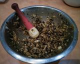 A picture of step 4 of Pacholas (Mexican ground beef).