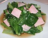 A picture of step 4 of Chinese-Style Komatsuna in 5 Minutes.
