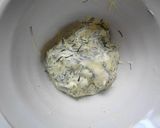 A picture of step 2 of Salmon & Dill California Roll.