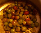 A picture of step 1 of Grape Jam in a Pressure Cooker.