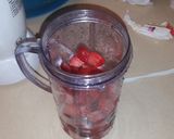 A picture of step 1 of Alee's Strawberry Smoothie Fix.