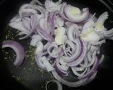 Foto del paso 5 de la receta: Pechuga de Pollo Deshilachada al Orégano a lo Carmelita.
