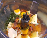 Foto del paso 2 de la receta: Curry de pollo y coco tostado sobre arroz basmati con guisantes y granada