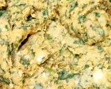A picture of step 1 of Oil Free Besan Palak Paratha.