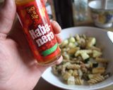 Foto del paso 3 de la receta: Ensalada de pasta y frutos marinos, pre y también fabricados y sopa de espárragos