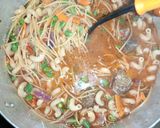 A picture of step 11 of Suppergetti with macaroni.