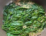 A picture of step 4 of Spinach Shorba.