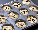 Foto langkah ke 3 dari resep Best Vanilla Chocochips Muffin Ever with Buttermilk.