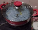 Foto langkah ke 6 dari resep Nasi Uduk Biru.