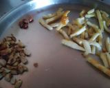 A picture of step 1 of Peanut paneer salad.