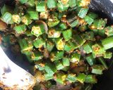 A picture of step 2 of Bhindi Besan Peanut sabji testy.