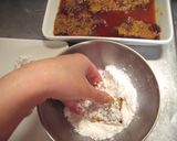 A picture of step 2 of Katsuo Tatsuta-age (Deep Fried Skipjack Tuna).