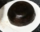A picture of step 4 of Oreo chocolate cake.