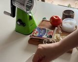 Foto del paso 2 de la receta: 🇬🇷 🍅 🍞 Dakos Cretence