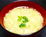A picture of step 3 of Chinese-Style Egg Soup.