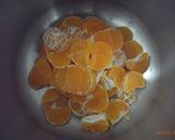 A picture of step 2 of Authentic Clementine Jam.