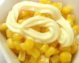 A picture of step 2 of Corn & Mayonnaise Buns with Broccoli.