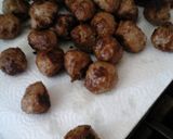 A picture of step 4 of My Curried battered Beef Meatballs. ☺.