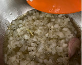 Foto del paso 2 de la receta: Albóndigas mini, en salsa de cebolla al vino, con puré casero de patatas