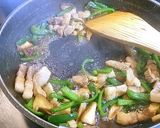 A picture of step 4 of Sweet & Savory Shiitake Mushroom, Green Pepper, and Pork Belly Stir-fry.