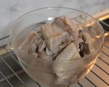 A picture of step 6 of Dongpo Pork Pressure-Cooked with Aromatic Star Anise.