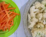 Foto langkah ke 1 dari resep Kembang Kol Tumis Saos Tiram - Mudah & Sehat - WAJIB RECOOK.