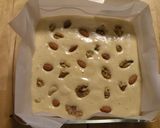 A picture of step 5 of Butter-Free Honey and Nut Cake.