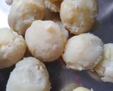 आलू पराठा (aalu paratha recipe in marathi) रेसिपी स्टेप 1 फोटो 