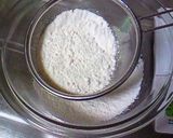 A picture of step 2 of Milk Tea Muffins.